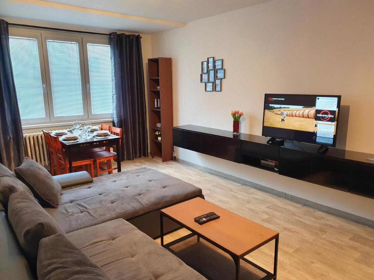Family Apartman Kovářská מראה חיצוני תמונה